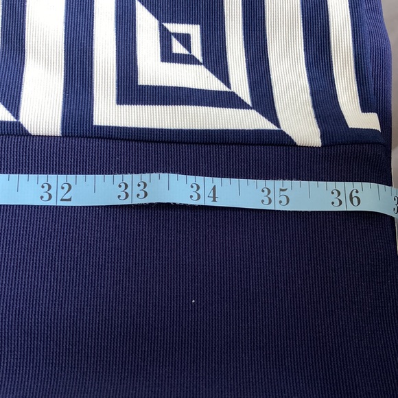 I LE New York Geometrical Bodycon Dress Size 6 - Picture 10 of 13